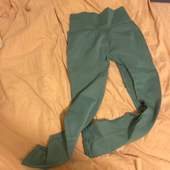 Tala leggings worn once - Picture 1 of 3